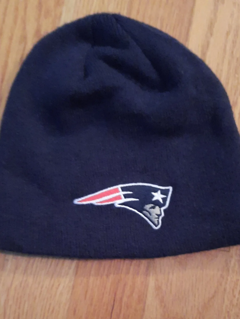 NFL Youth Dark Blue Beanie with NE Patriots Logo Kids One Size Winter Hat